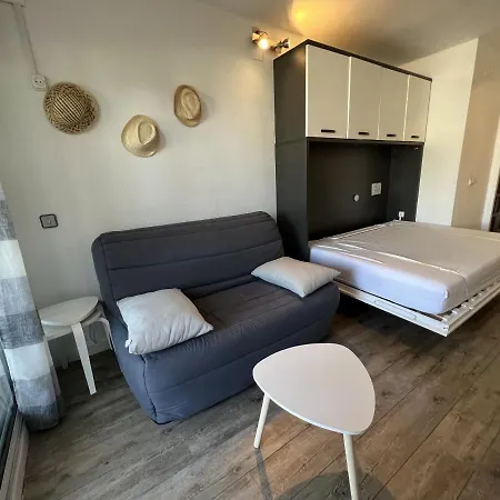 Apartment Interimmo Studio Poblat Tipic 01 *